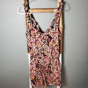 Bcbgeneration floral romper size 10